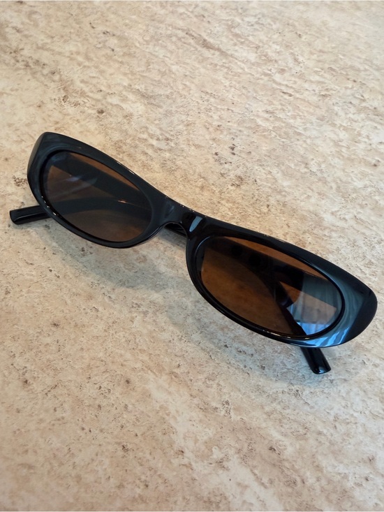 Saint Laurent Accessories - Saint Laurent Black Oval Sunglasses